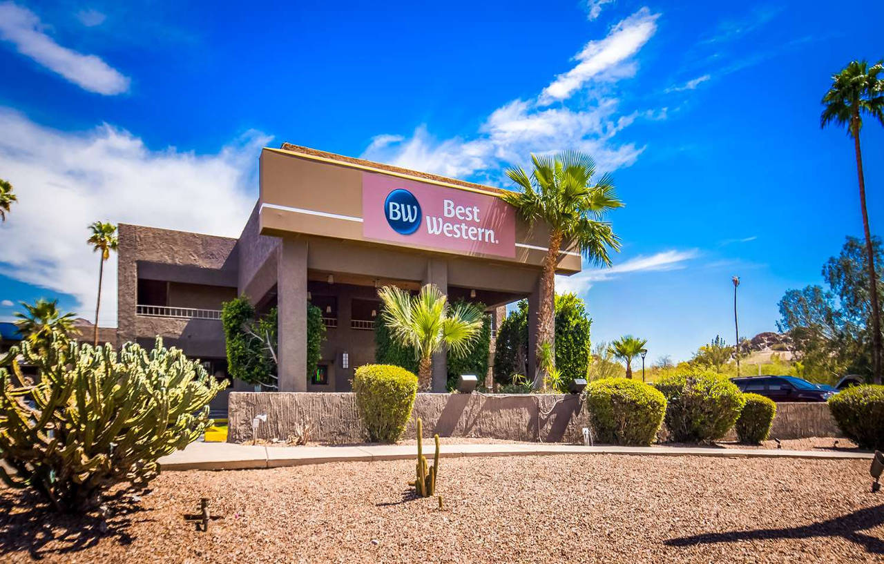 Best Western Innsuites Phoenix Hotel & Suites Экстерьер фото